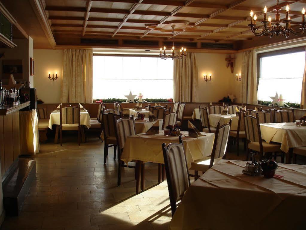 Pettnau Gasthof Schaber מראה חיצוני תמונה