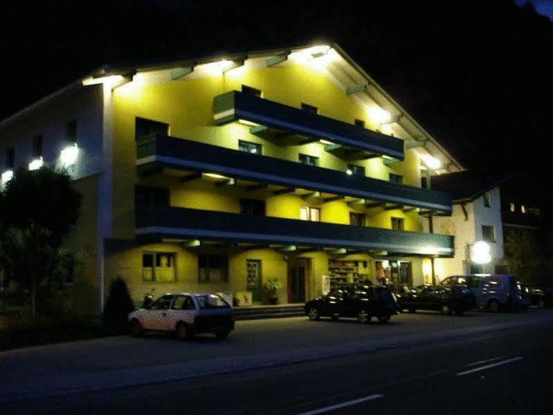 Pettnau Gasthof Schaber מראה חיצוני תמונה